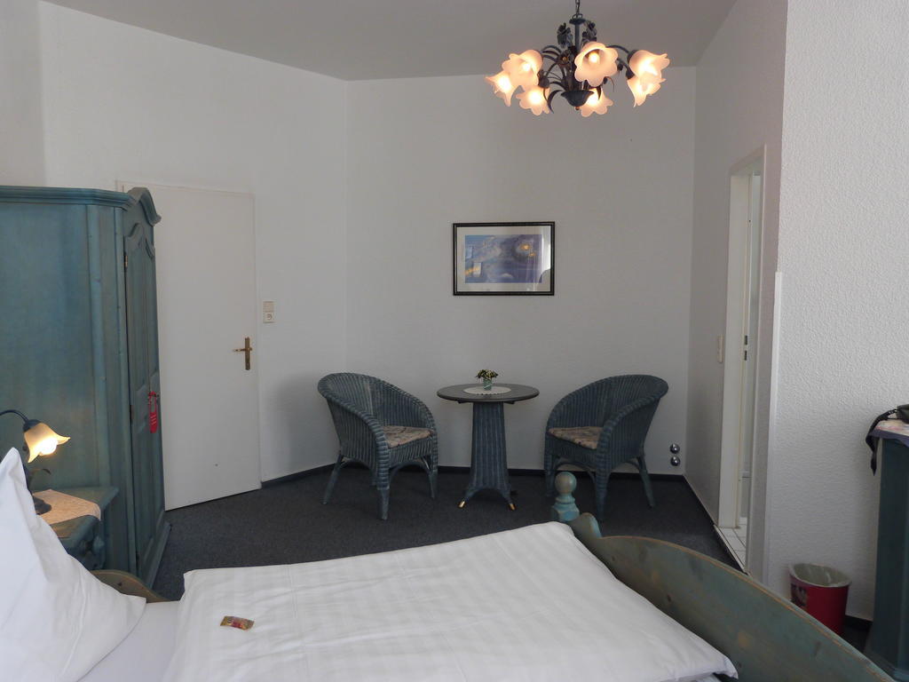 Hotel Jaegerhof Mayen Room photo